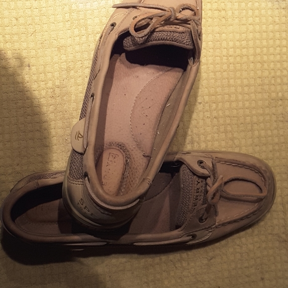 Sperry - Picture 12 of 12